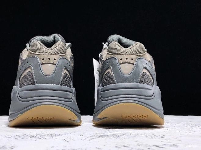 Geode Boost EG6860 v2 Yeezy 700 Adidas 0714
